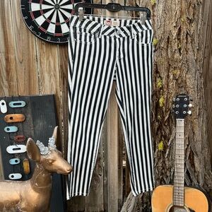l.e.i Black and White Vertical Ashley Stripe Lowrise Jeans.